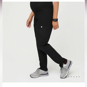 FIGS Yola Maternity Skinny Scrub Pants